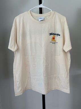 Disney Winnie the Pooh Graphic Tee Hundred Acre M